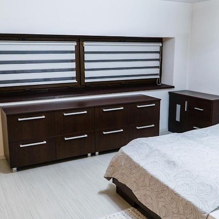 Vila Carolina Apulum Villa Алба Юлия Екстериор снимка